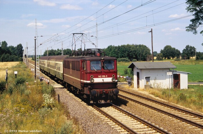 142 016 Saxdorf